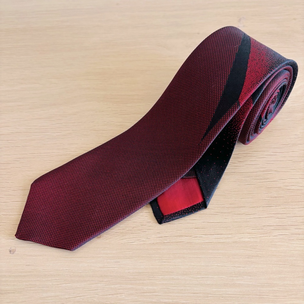 Nina Ricci Vintage Red and Black‎ Men's Tie